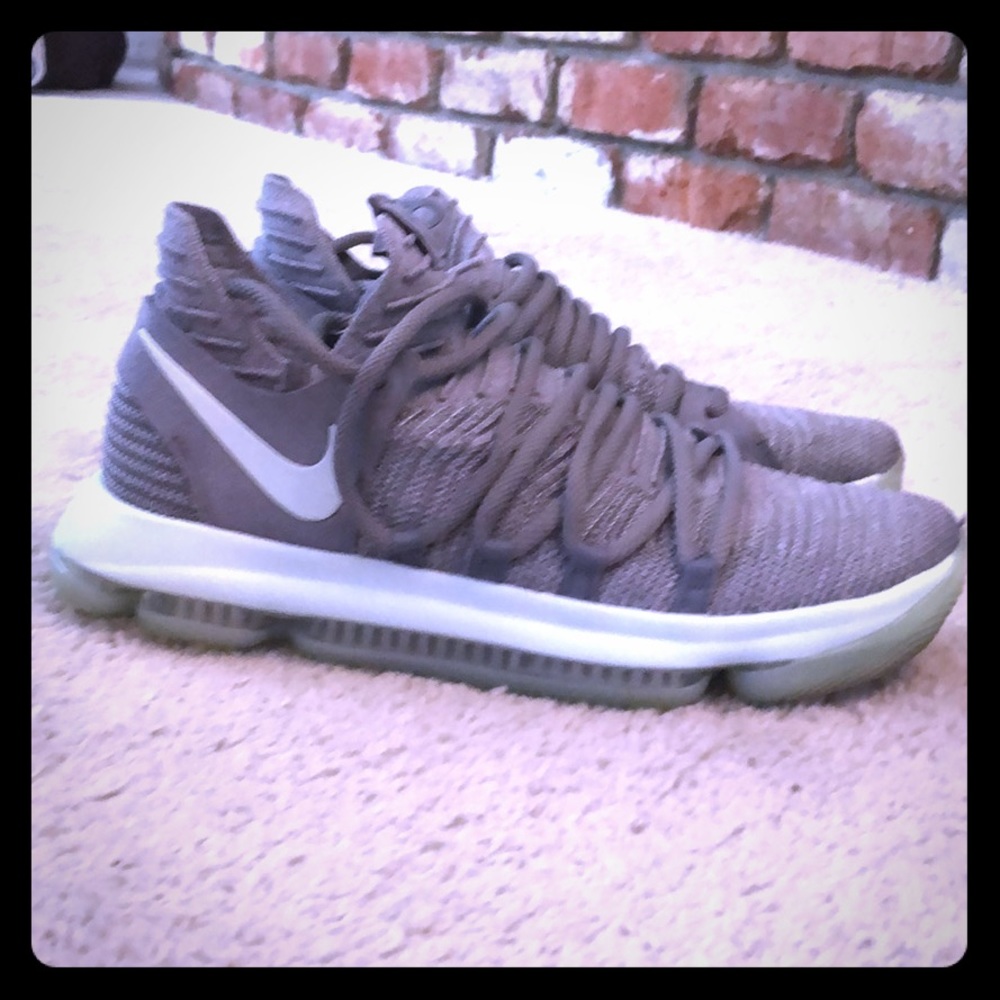 Men’s Nike Zoom KD 10